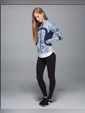 Reversible Lululemon Find Your Bliss Jacket